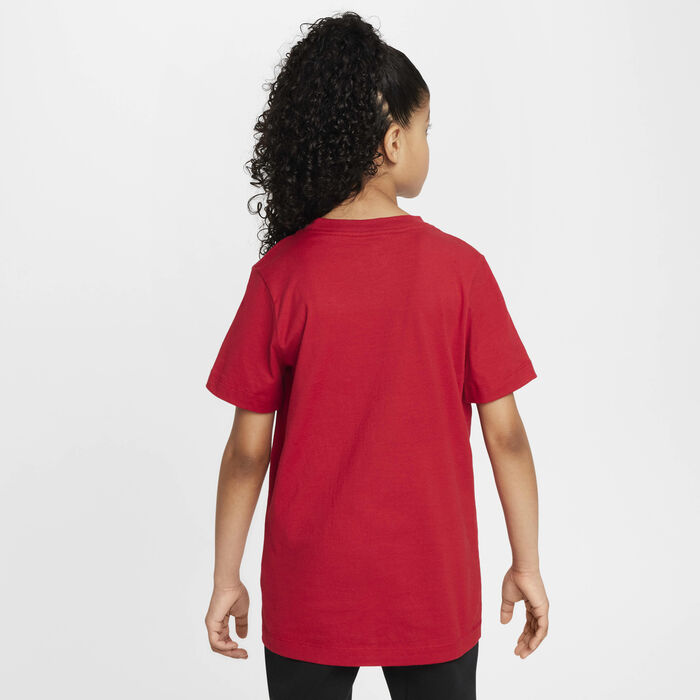Nike Kids' Liverpool F.C. Football T-Shirt Red Nike Kids' Liverpool F.C. Football T-Shirt Red image number 1