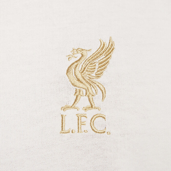 Nike Men's Liverpool F.C. LeBron Max90 Football T-Shirt White Nike Men's Liverpool F.C. LeBron Max90 Football T-Shirt White image number 4