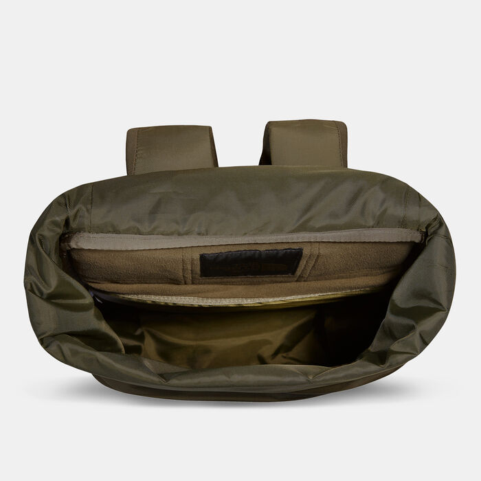 The North Face Men's Base Camp Voyager Roll Top Backpack Green The North Face Men's Base Camp Voyager Roll Top Backpack Green image number 2