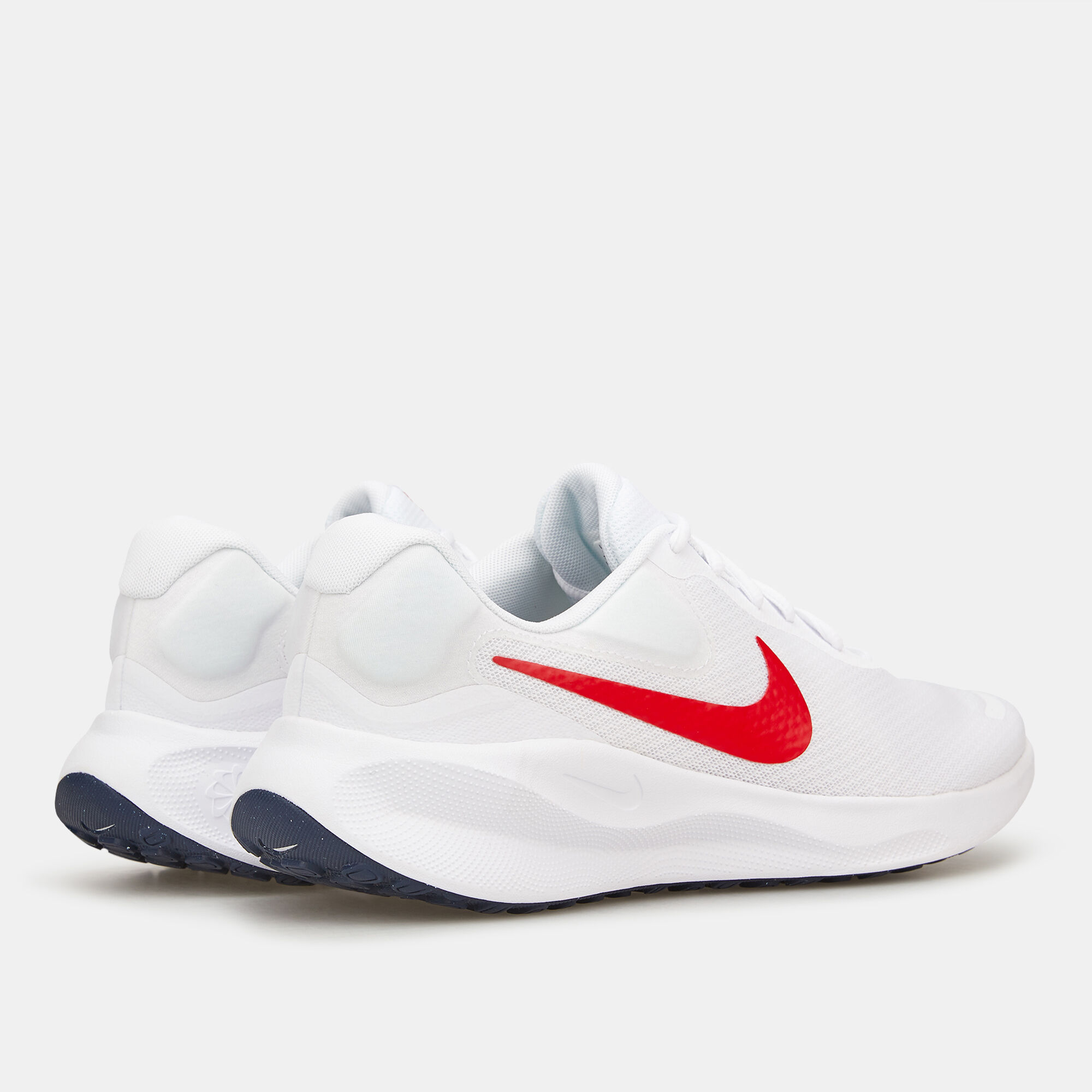Nike panelled tessen running shoes hot sale