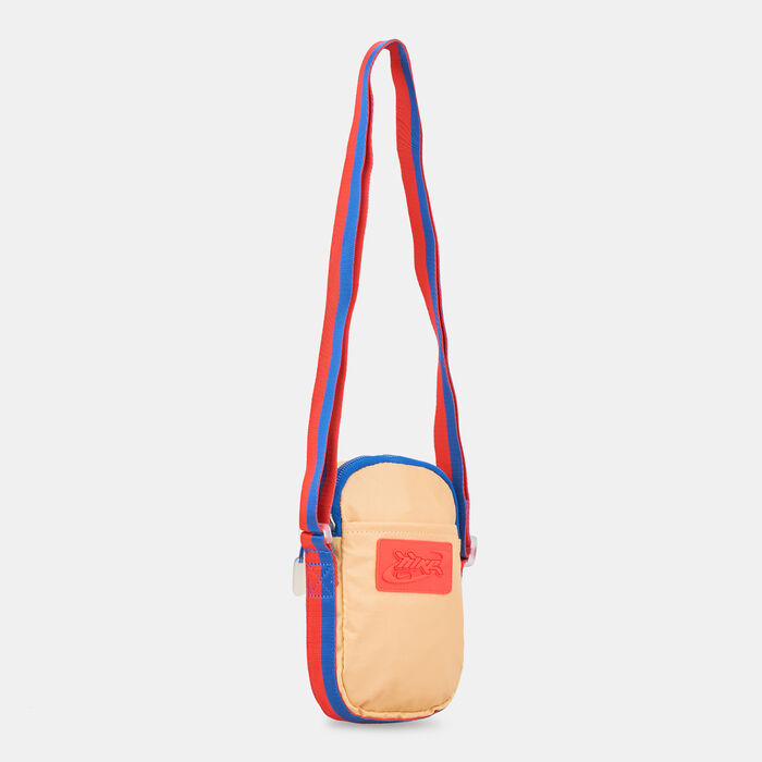 Nike Women's Heritage Crossbody Bag Beige image number 2
