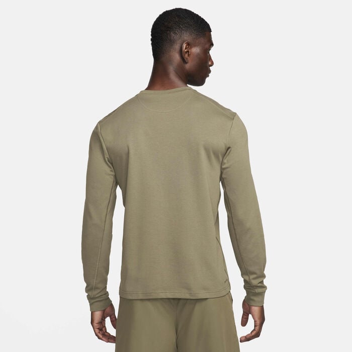 Nike Men's Primary Dri-FIT Training Top Green Nike Men's Primary Dri-FIT Training Top Green image number 1
