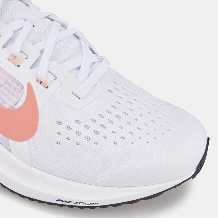 Nike Women's Air Zoom Vomero 15 Shoe White Nike Women's Air Zoom Vomero 15 Shoe White image number 8
