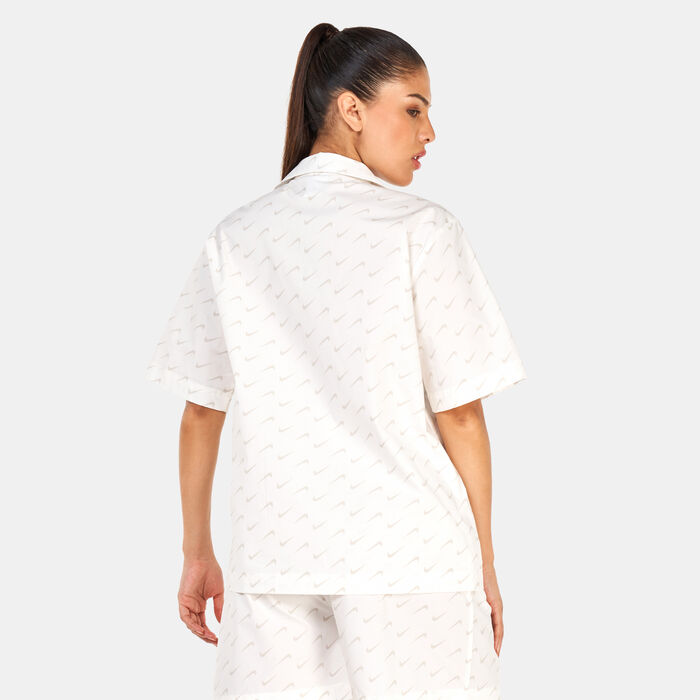 Nike Women's Sportswear Everyday Woven T-Shirt Ivory image number 1