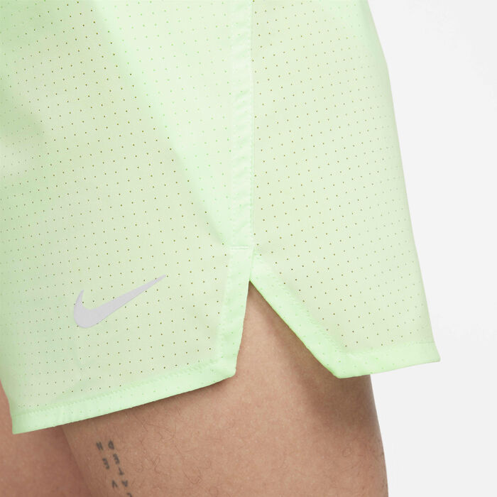 Nike Men's Fast Dri-FIT Running Shorts Green Nike Men's Fast Dri-FIT Running Shorts Green image number 4