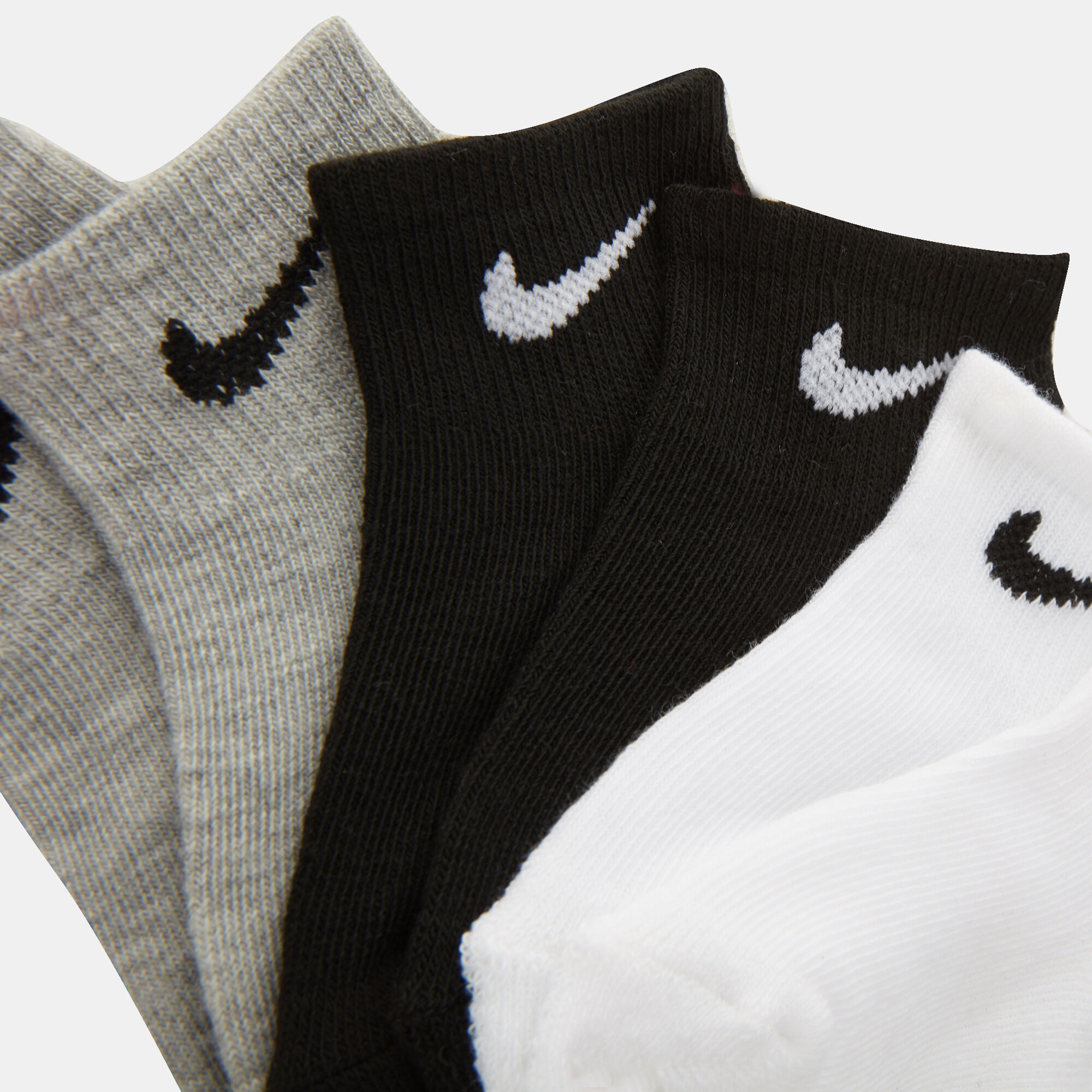Nike quarter socks junior hotsell