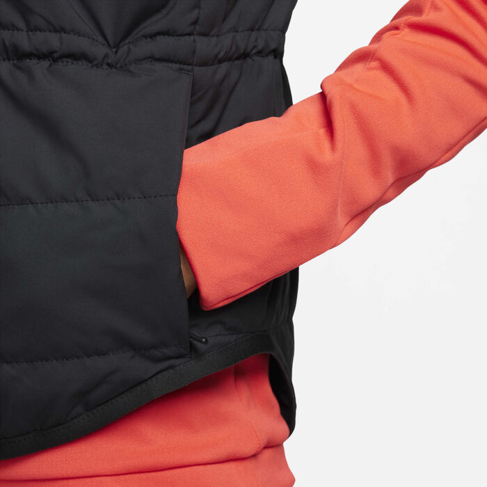 Nike Women's Therma-FIT Swift Running Gilet Black image number 3