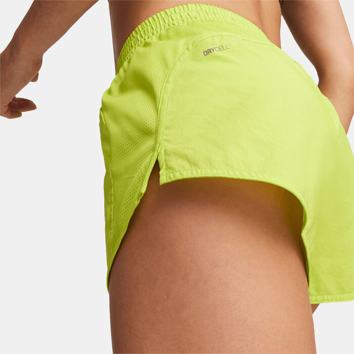 PUMA Women's Run Favourite Velocity Running Shorts yellow PUMA Women's Run Favourite Velocity Running Shorts yellow image number 3