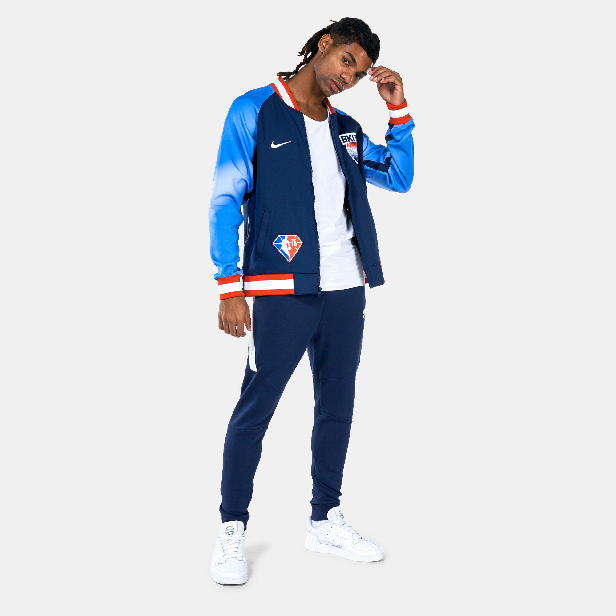 Brooklyn nets jacket hotsell nike