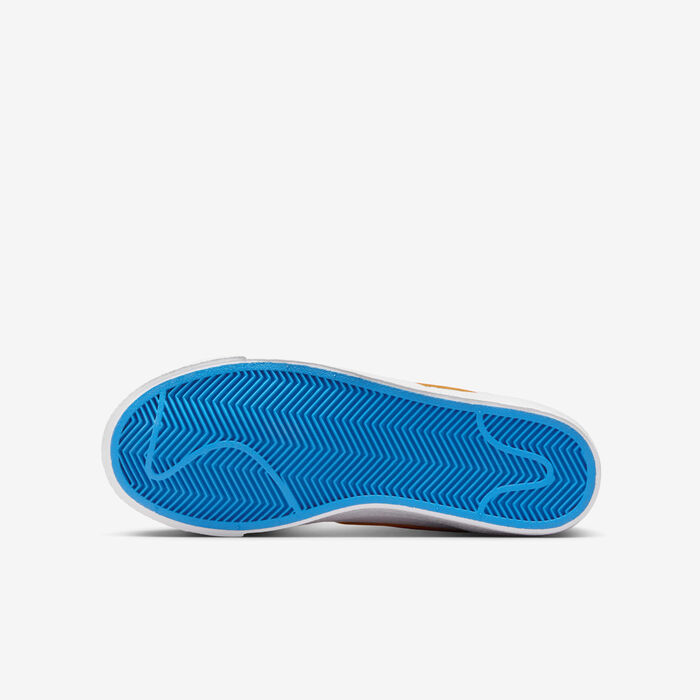 Nike Kids' Blazer Mid '77 Shoes White image number 1