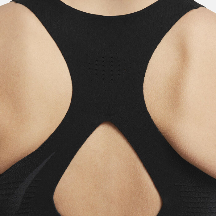 Nike Women's Swoosh Flyknit High-Support Training Sports Bra Black Nike Women's Swoosh Flyknit High-Support Training Sports Bra Black image number 6