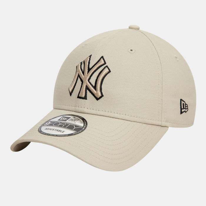 New Era Men's MLB New York Yankees Team Outline 9FORTY Cap Beige New Era Men's MLB New York Yankees Team Outline 9FORTY Cap Beige image number 2