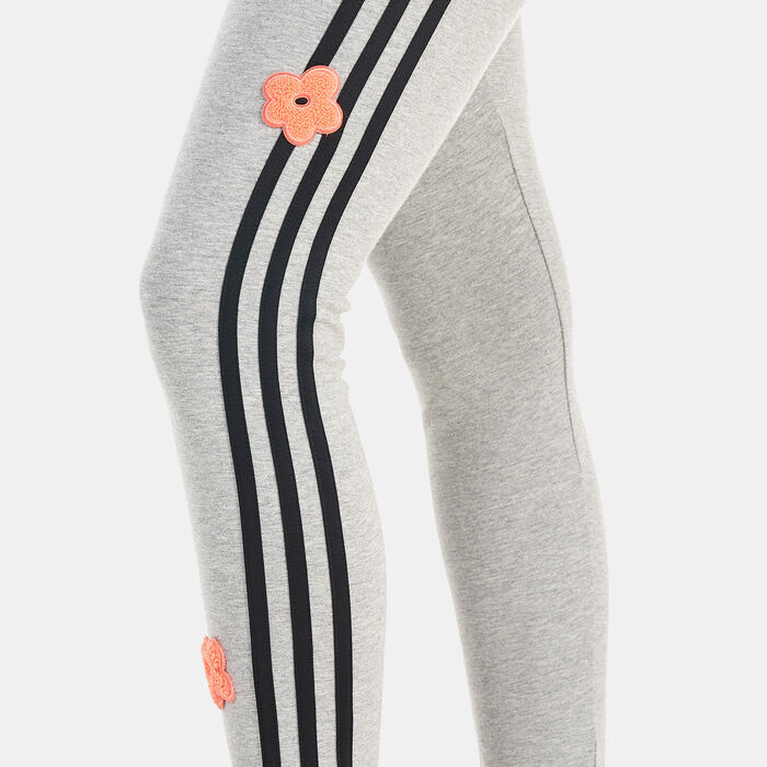 adidas Women's 3-Stripes High-Rise Flower Patch Leggings Grey adidas Women's 3-Stripes High-Rise Flower Patch Leggings Grey image number 3