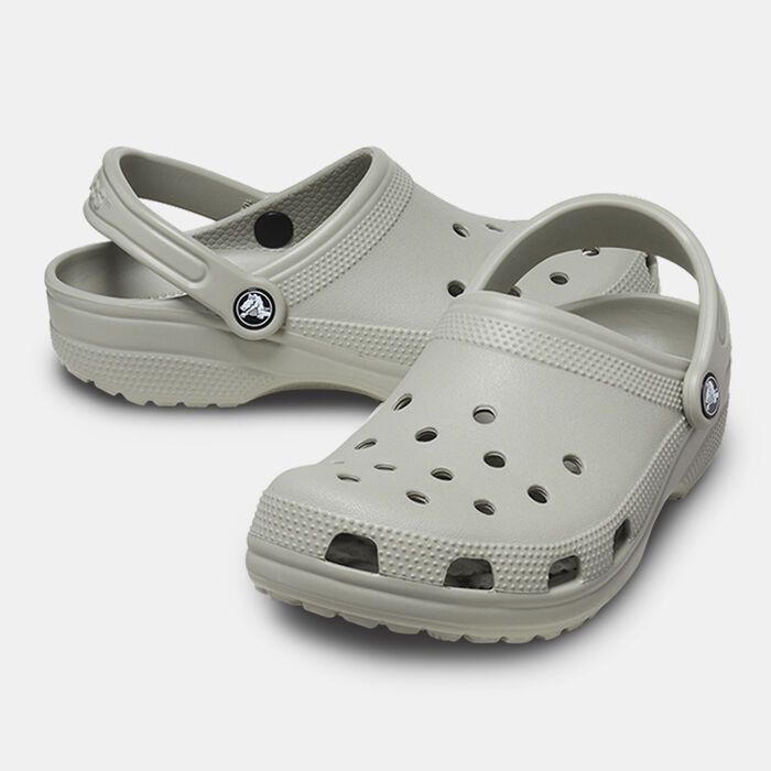 Crocs Classic Clogs Beige Crocs Classic Clogs Beige image number 2