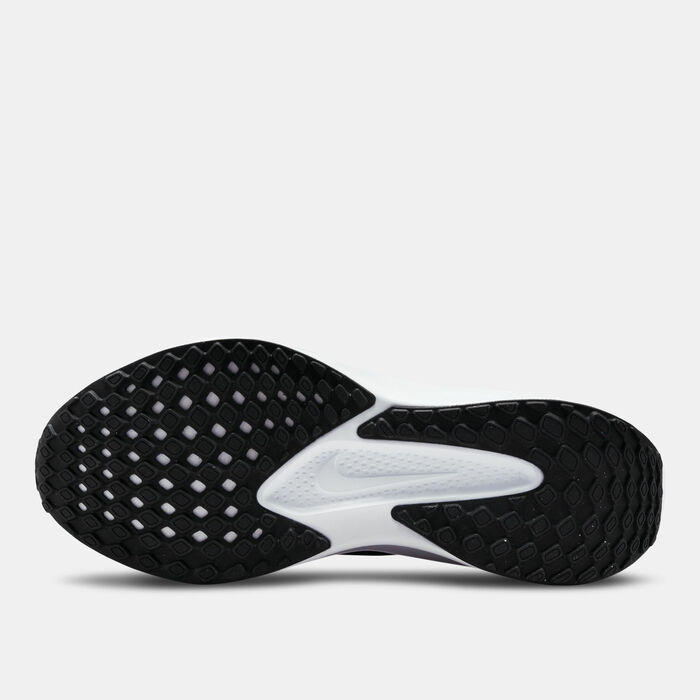 Nike Women's Quest 6 Road Running Shoes Black image number 3