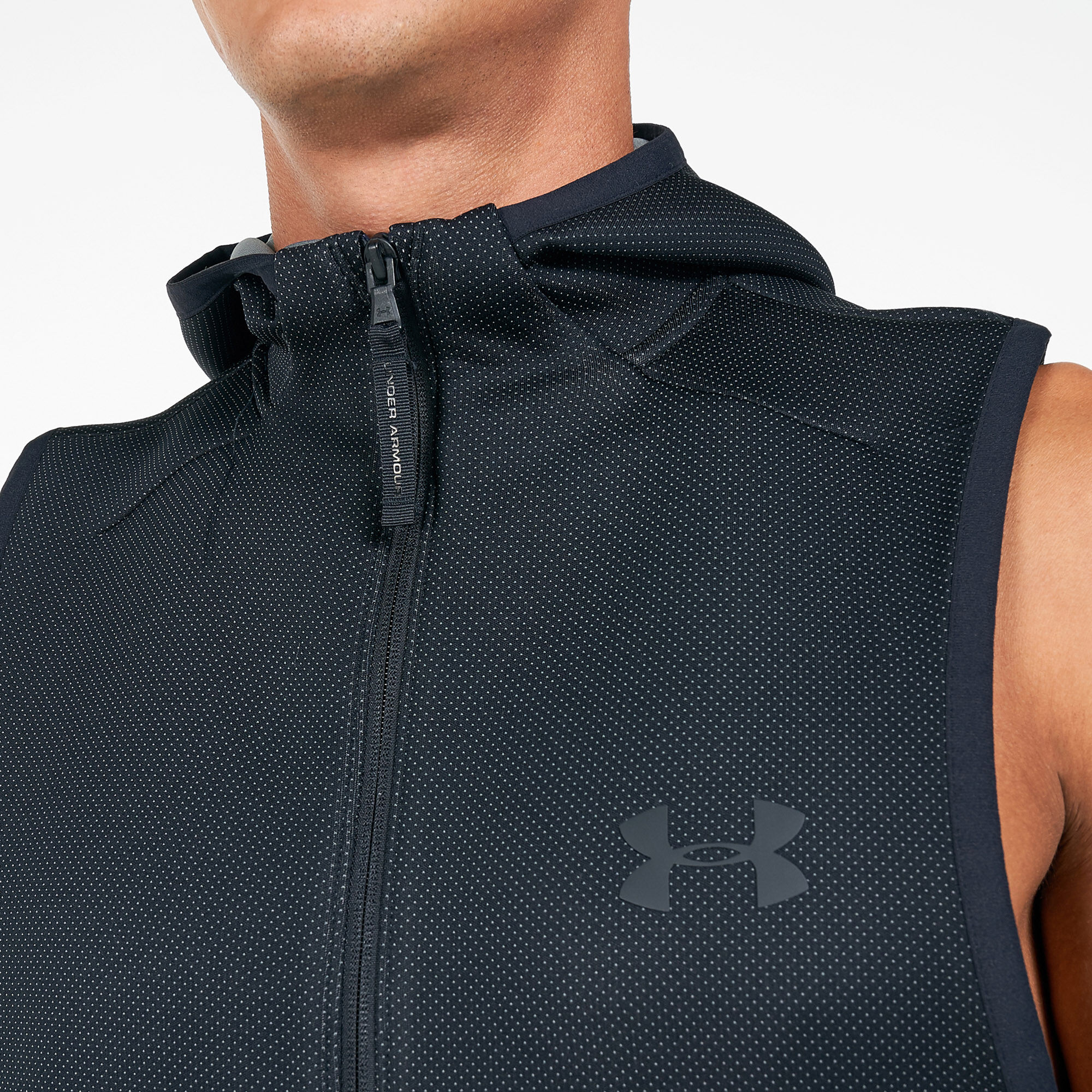 Under armour hotsell sleeveless jacket