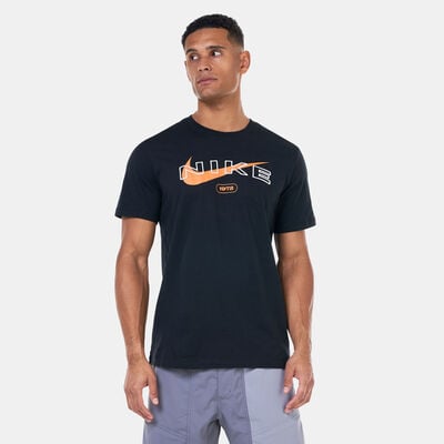 Nike Men's Sportswear T-Shirt Black Nike Men's Sportswear T-Shirt Black