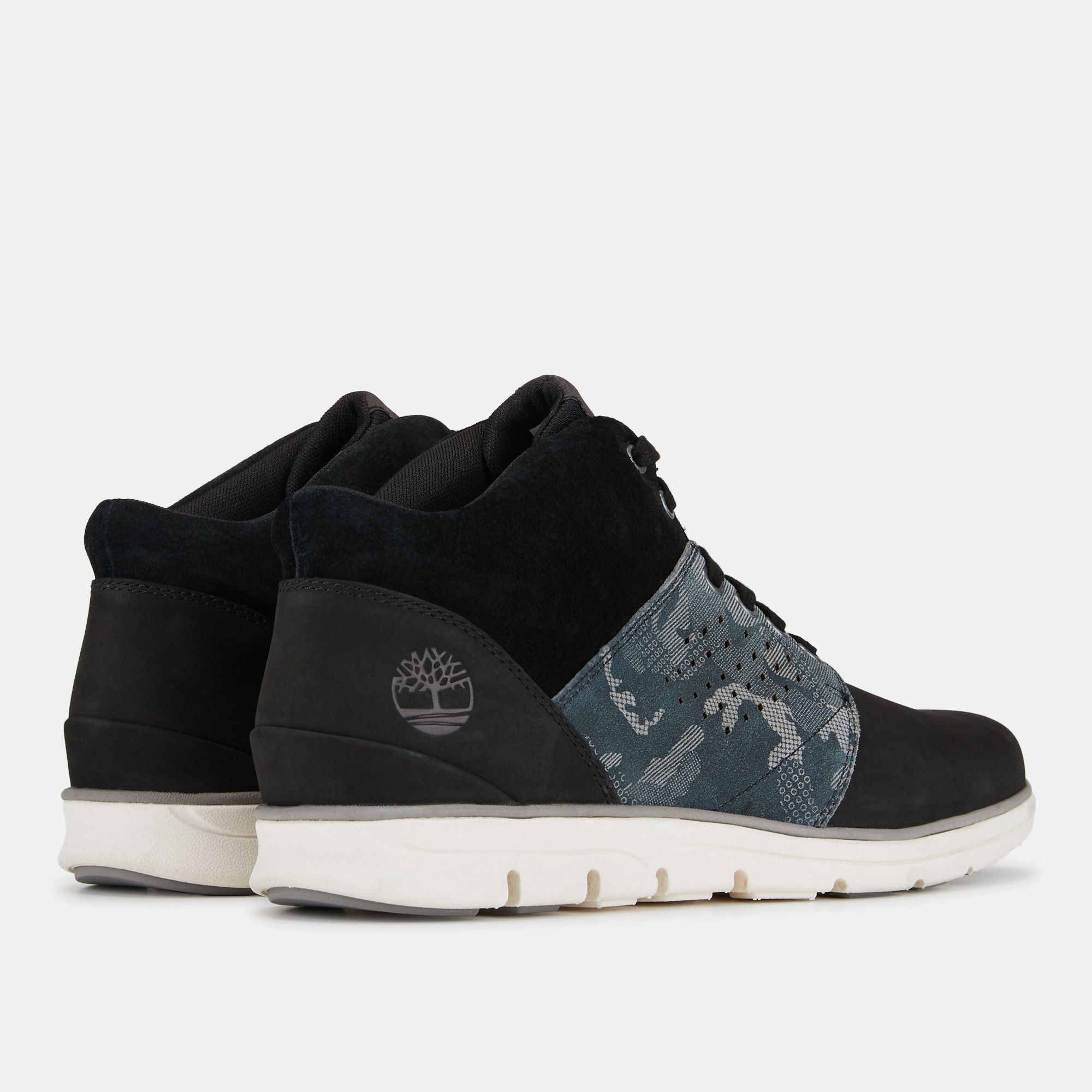 bradstreet ghillie chukka boot for men in grey