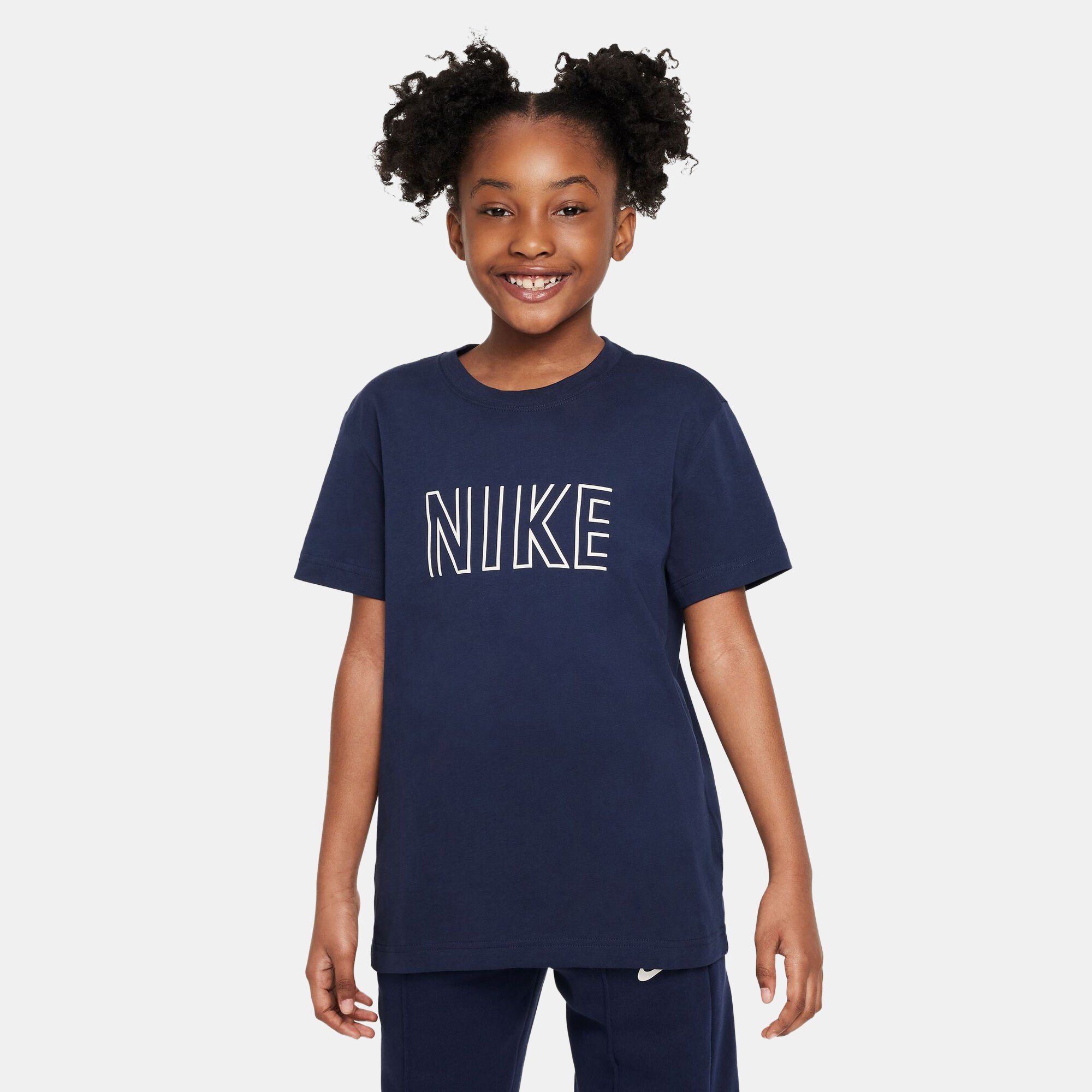 Children's sportswear store