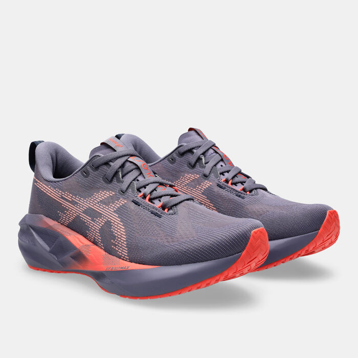 ASICS Women's NOVABLAST 5 Running Shoes Purple ASICS Women's NOVABLAST 5 Running Shoes Purple image number 1