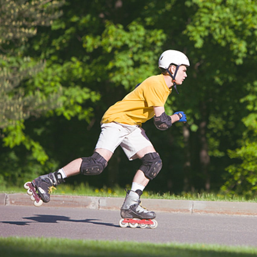 5 Sporty Hobbies To Keep You Active Skateboarding